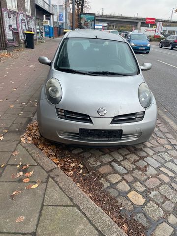 Nissan Micra 1. Hand abzugeben