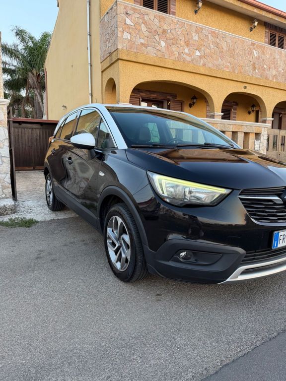 Image of Opel Crossland (X)
