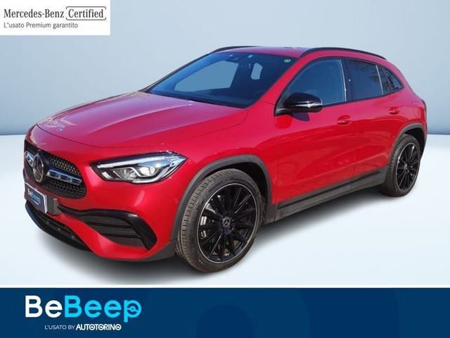 Mercedes-Benz GLA 200 D PREMIUM AUTO