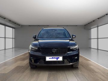 Volvo XC40 B3 Ultra Black Edition