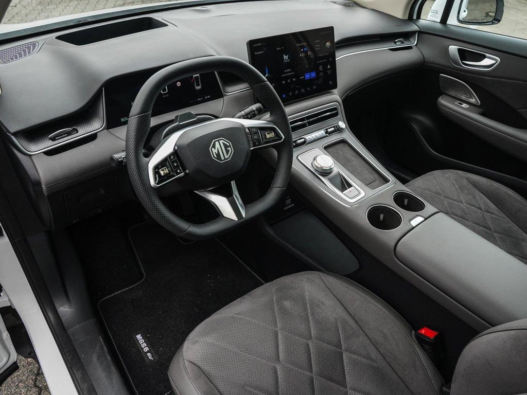 MG S6 EV AWD Luxury Panorama HeadUp Sitzbelüftung
