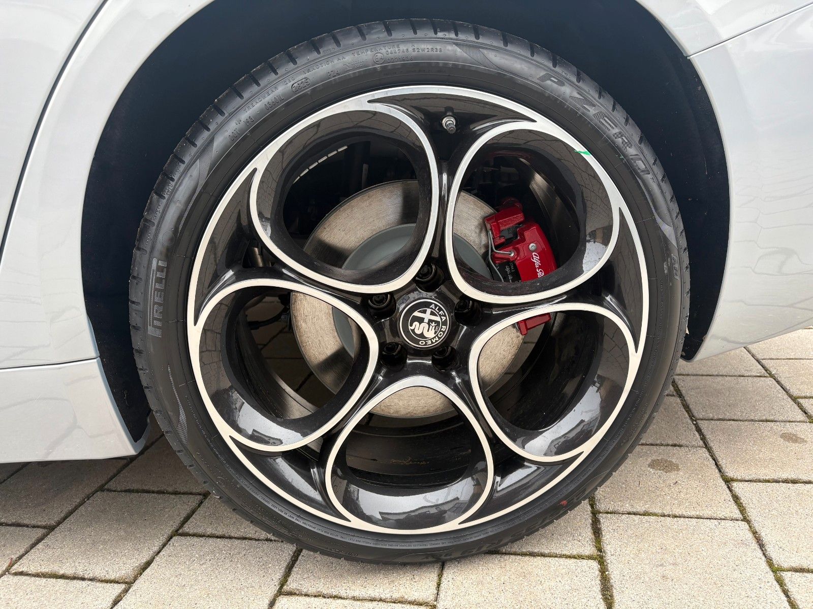 Alfa Romeo Giulia - Bild 19