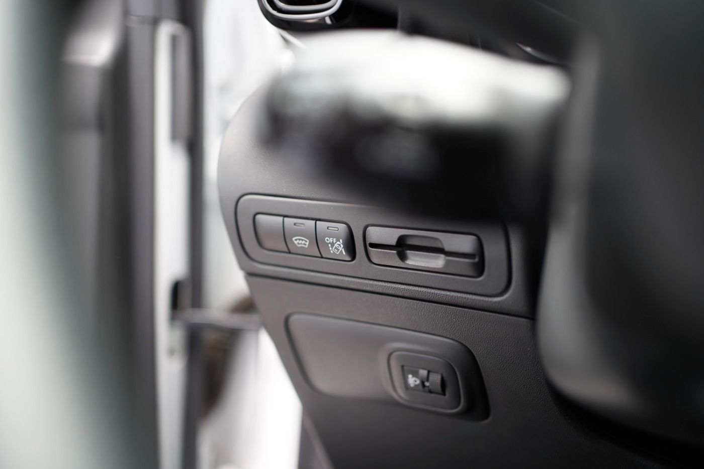 Fahrzeugabbildung Citroën C3 Aircross PureTech 110 Shine Schiebedach Navi