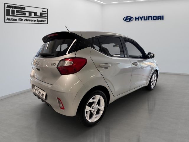Fahrzeugabbildung Hyundai i10 Edition 30 Apple CarPlay Android Auto DAB SH