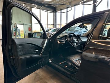 BMW 525i Limousine *2. Hand*Klima*SHZ*Navi*Xenon*CD*