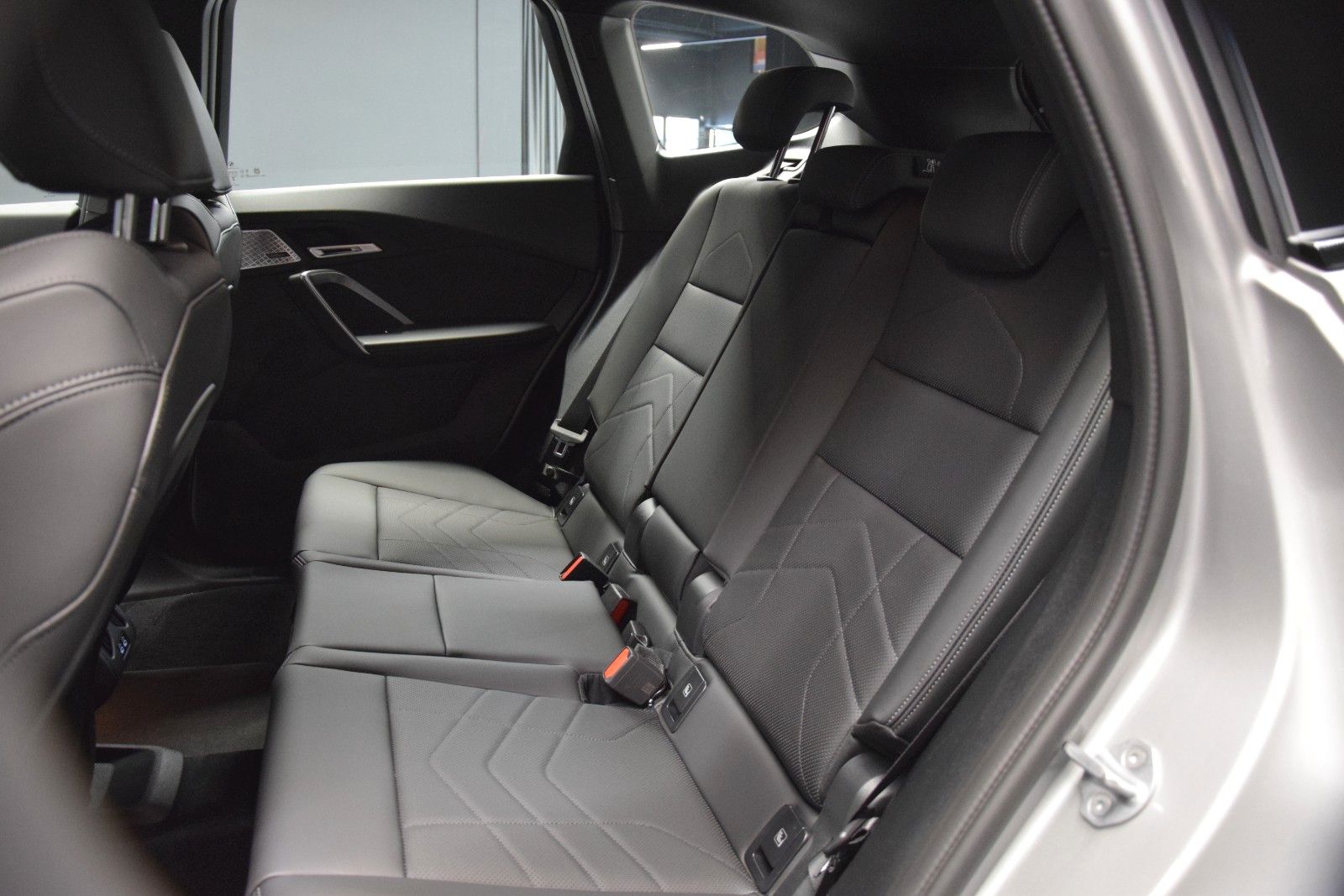 Fahrzeugabbildung BMW X1 sDrive 20 i M Sport ACC Leder H&k LED Kamera
