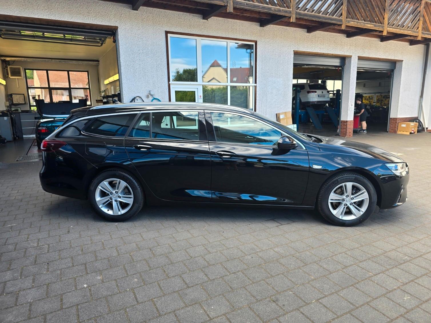 Opel Insignia B Sports Tourer Elegance
