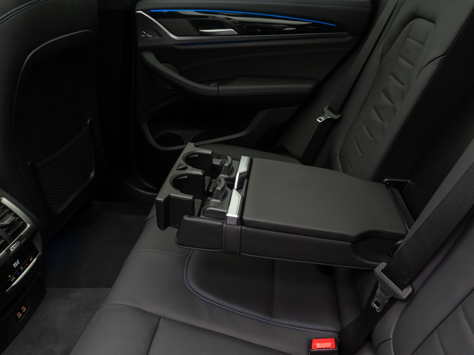 Fahrzeugabbildung BMW iX3 Impressive 360° HUD Alarm Sportsitz H/K ACC