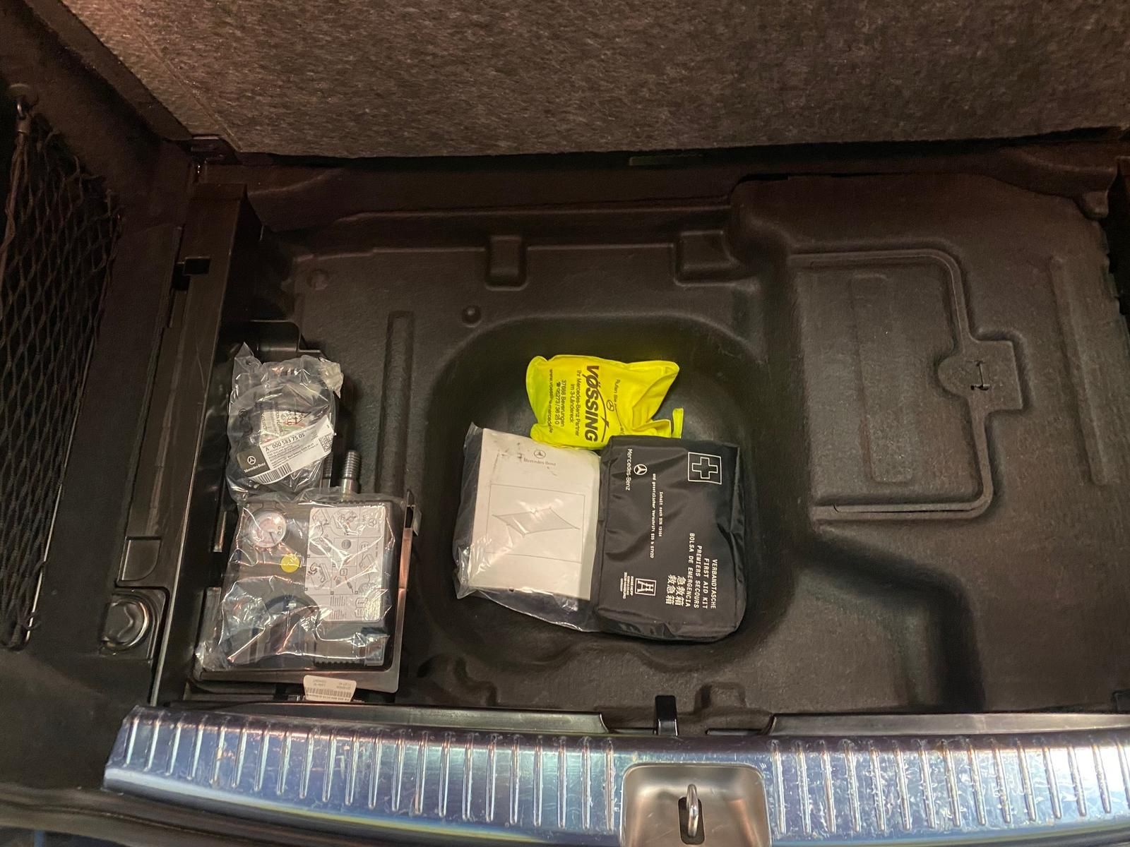 Fahrzeugabbildung Mercedes-Benz C 220 2.0 CDI Avantgarde+NAVI+AHK schwenk+KAMERA
