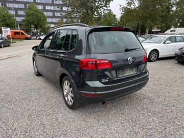 Volkswagen Golf - 12