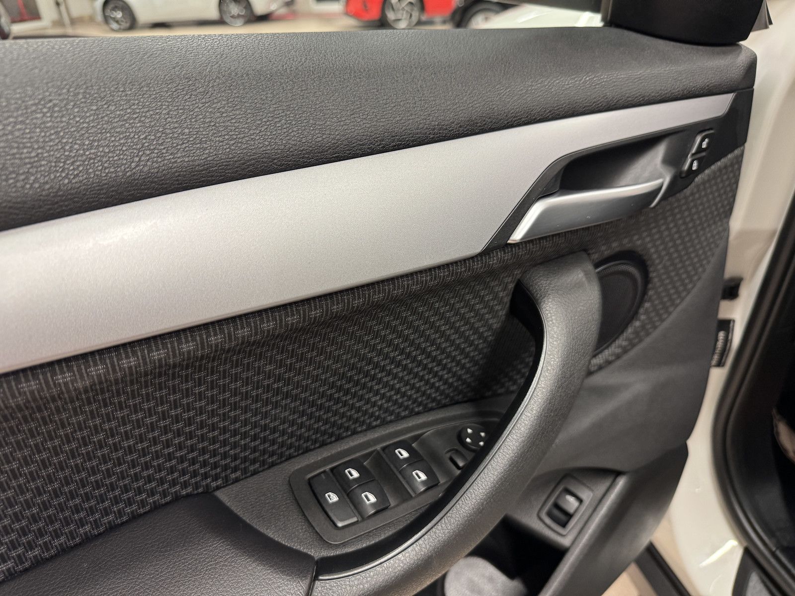 Fahrzeugabbildung BMW X2 xDrive 20i /LED/Navi/Ahk/VZE/Park-Ass