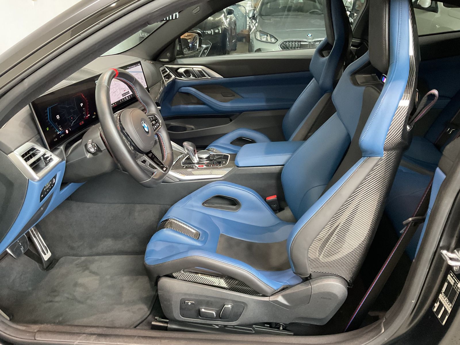 Fahrzeugabbildung BMW M4 Competition |Sonderlackierung |M Drivers Pack