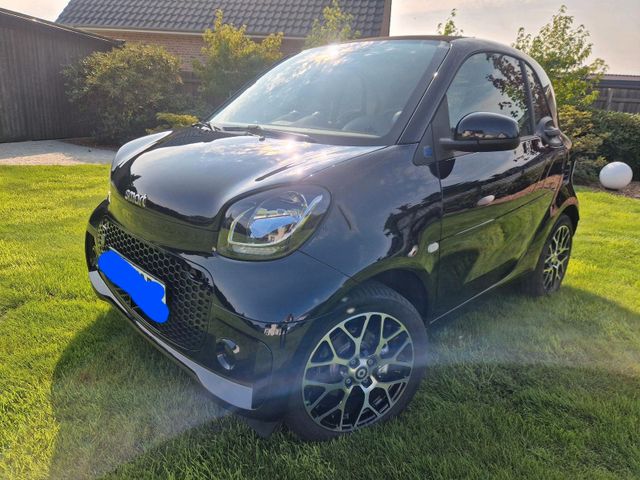 Smart fortwo Eq Leder, 22kw Schnelllader