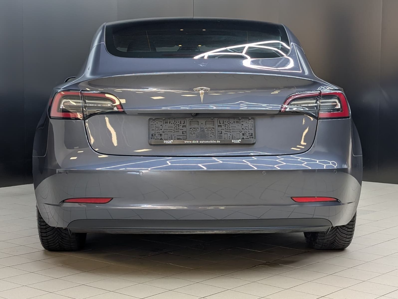 Tesla Model 3 RWD PANO LED NAVI SHZ KAMERA ACC 18 foto 7