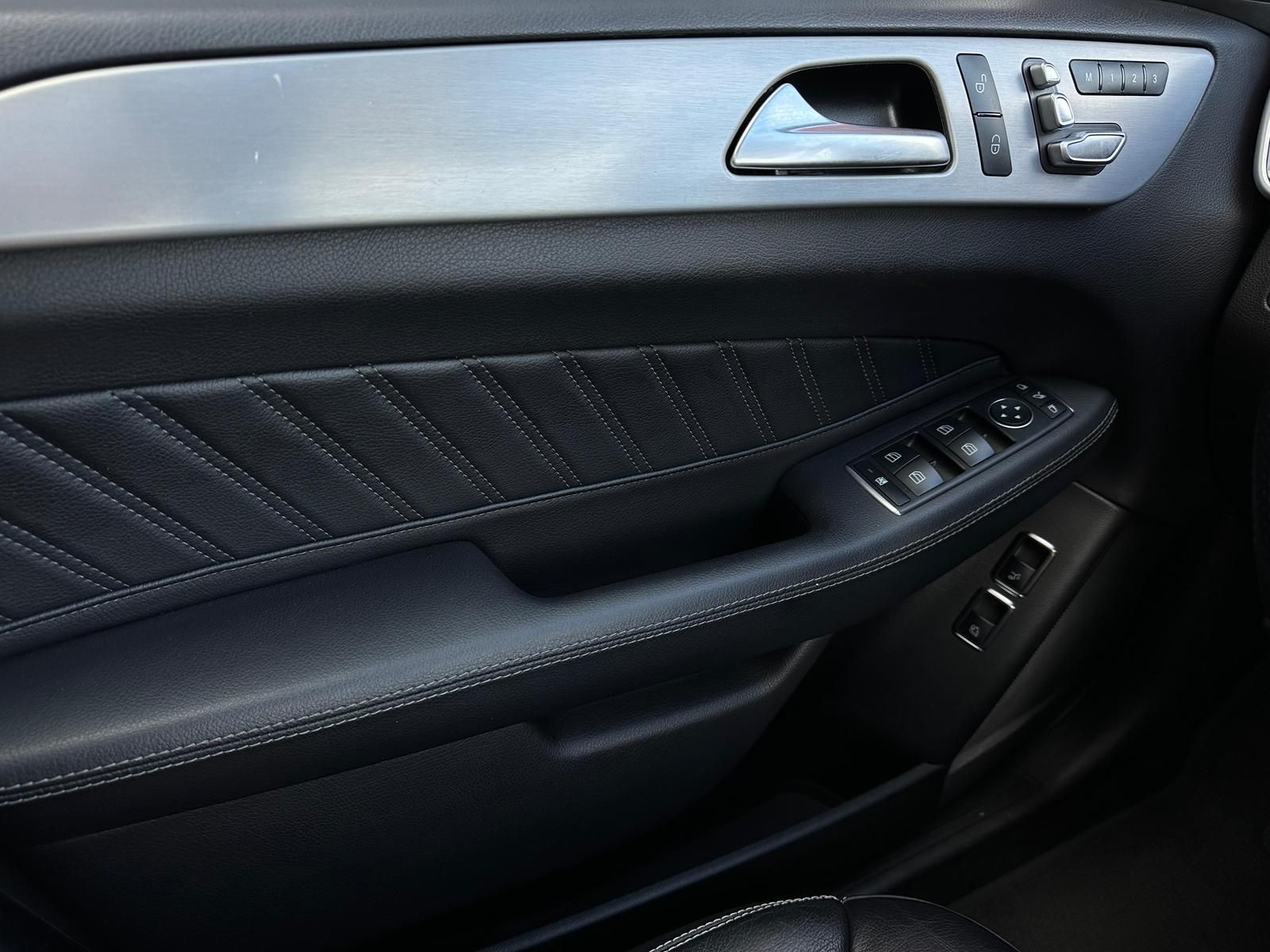 MERCEDES-BENZ GLE500 AMG 4M* LED#PANO#360#AHK#4xSHZ#ACC#SPUR - Image 18