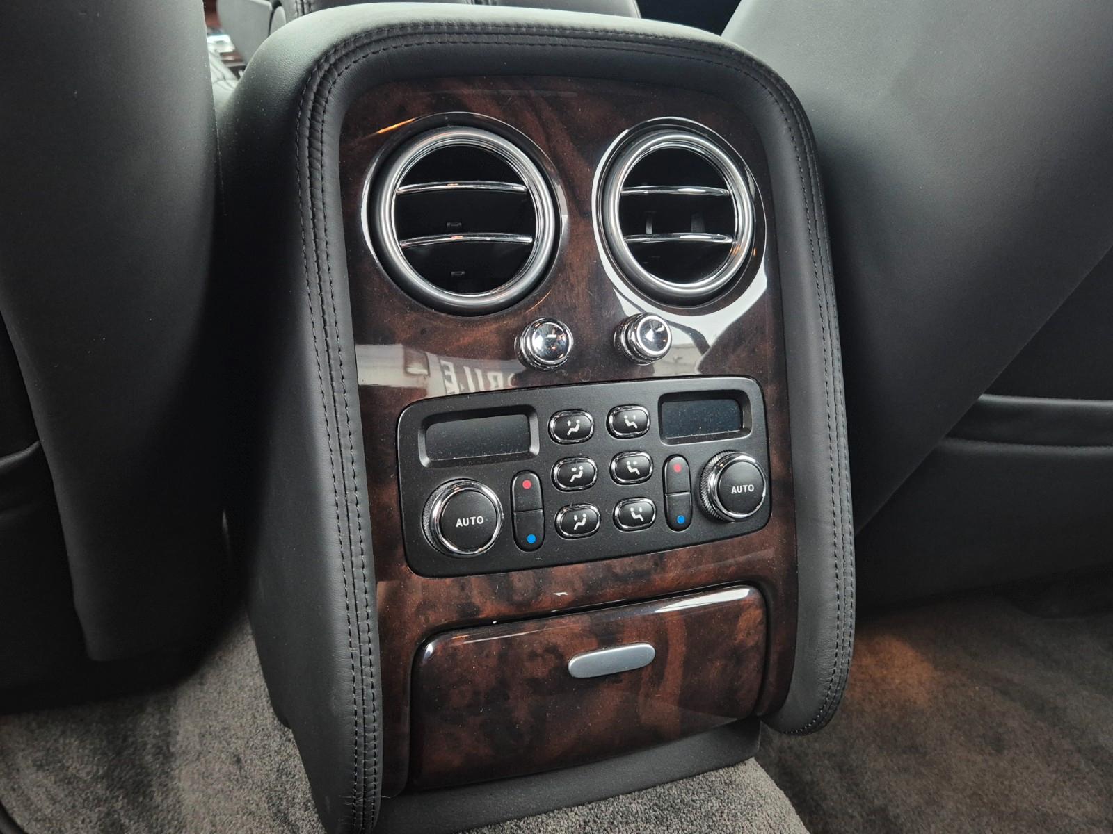 Bentley Continental Flying Spur/Ausnahmezustand/Orig. km