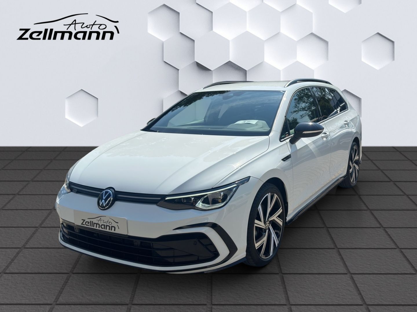 Golf Variant VIII Mildhybrid R-Line 1.5 eTSI DSG