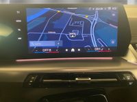 BMW 220 Active Tourer - Vorschau Bild 11
