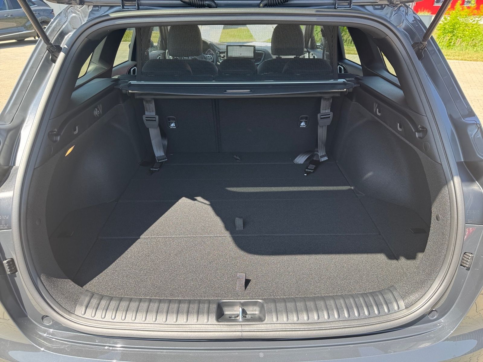 Fahrzeugabbildung Kia CEED_SW 1.0T 48V DCT 100 NIGHTLINE