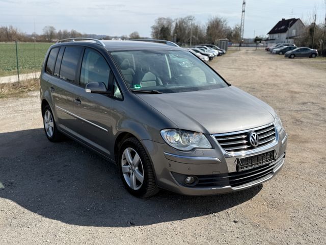 Volkswagen Touran 1.4 TSI Highline  * Xenon * 2. Hand *