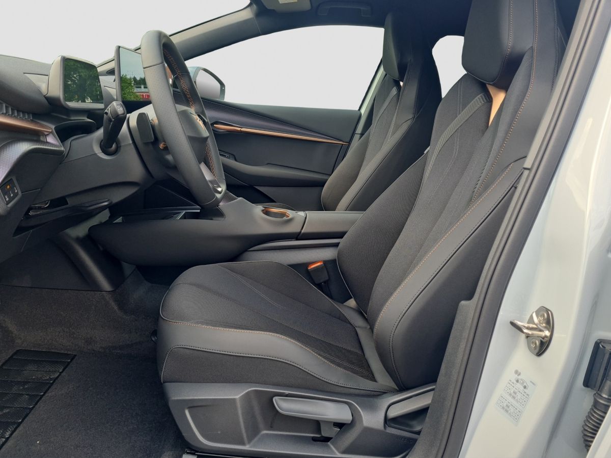 Cupra Tavascan - Bild 8