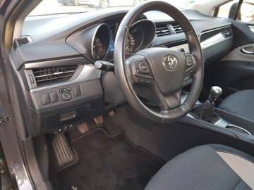 Toyota Avensis Kombi  1. Hand, Bi-Xenon