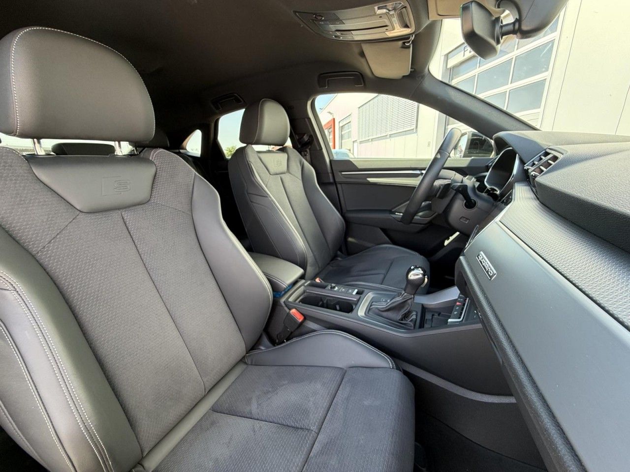 Audi Q3 Sportback 40 TDI quattro S line S-tronic foto 8