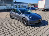 Tesla Model 3 Dualmotor Performance - Tesla Model 3 in Braunschweig