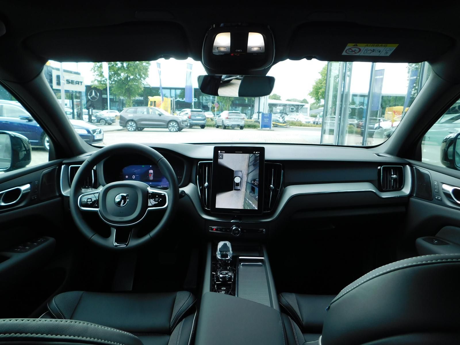 Fahrzeugabbildung Volvo XC60 T6 AWD Plus Black Edition
