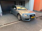Audi A4 AvantB8 3.0 tdi 2008 Baujahr. Oder... - Audi A4 aus 2008: 3.0