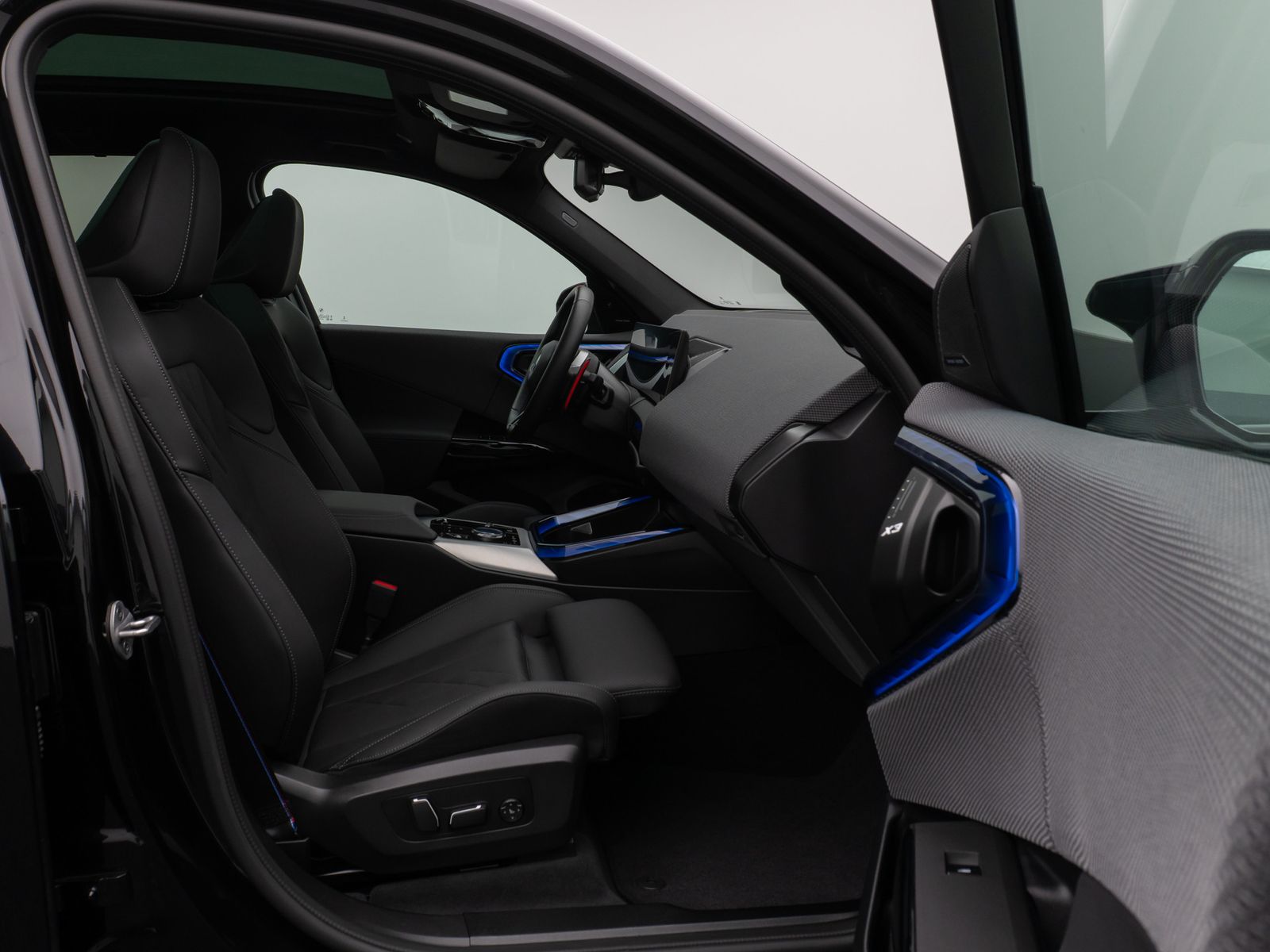 Fahrzeugabbildung BMW X3 M50 Panorama 360°HUD DAB H/K Komfort Alarm