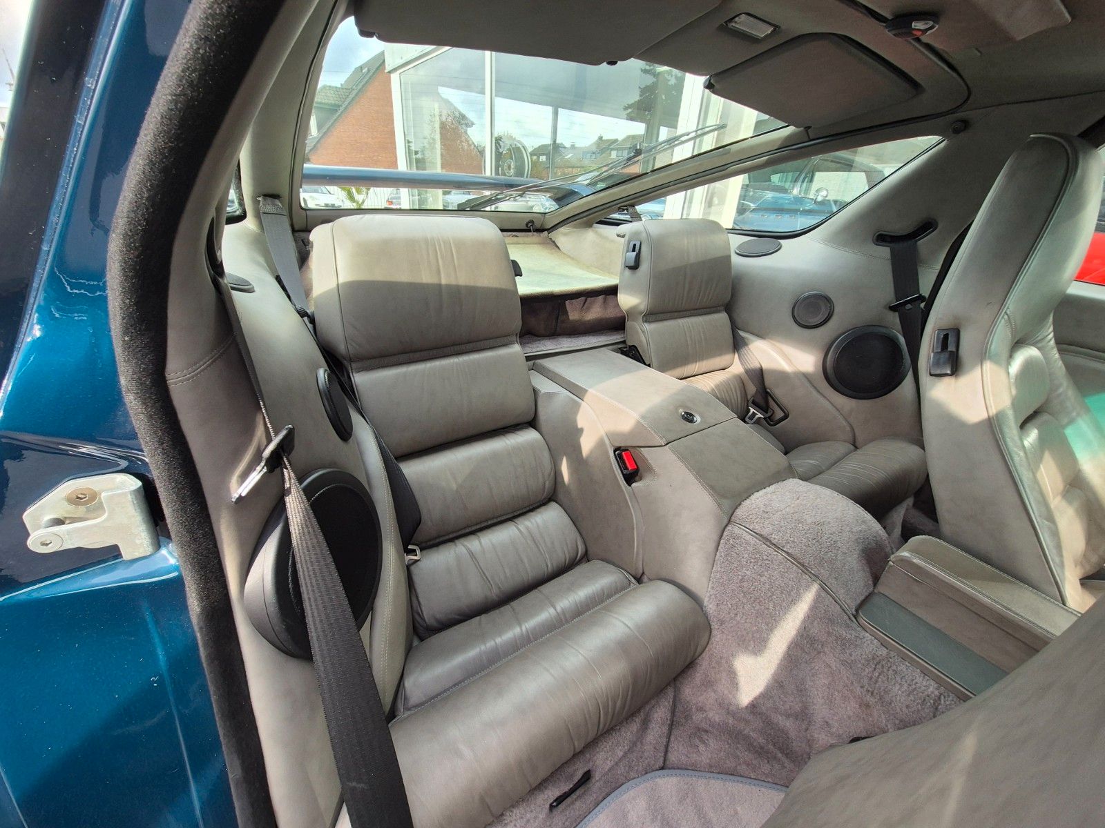 Fahrzeugabbildung Porsche 928 GTS/Deutsch/Kpl. Historie/SD/Blau mit grau