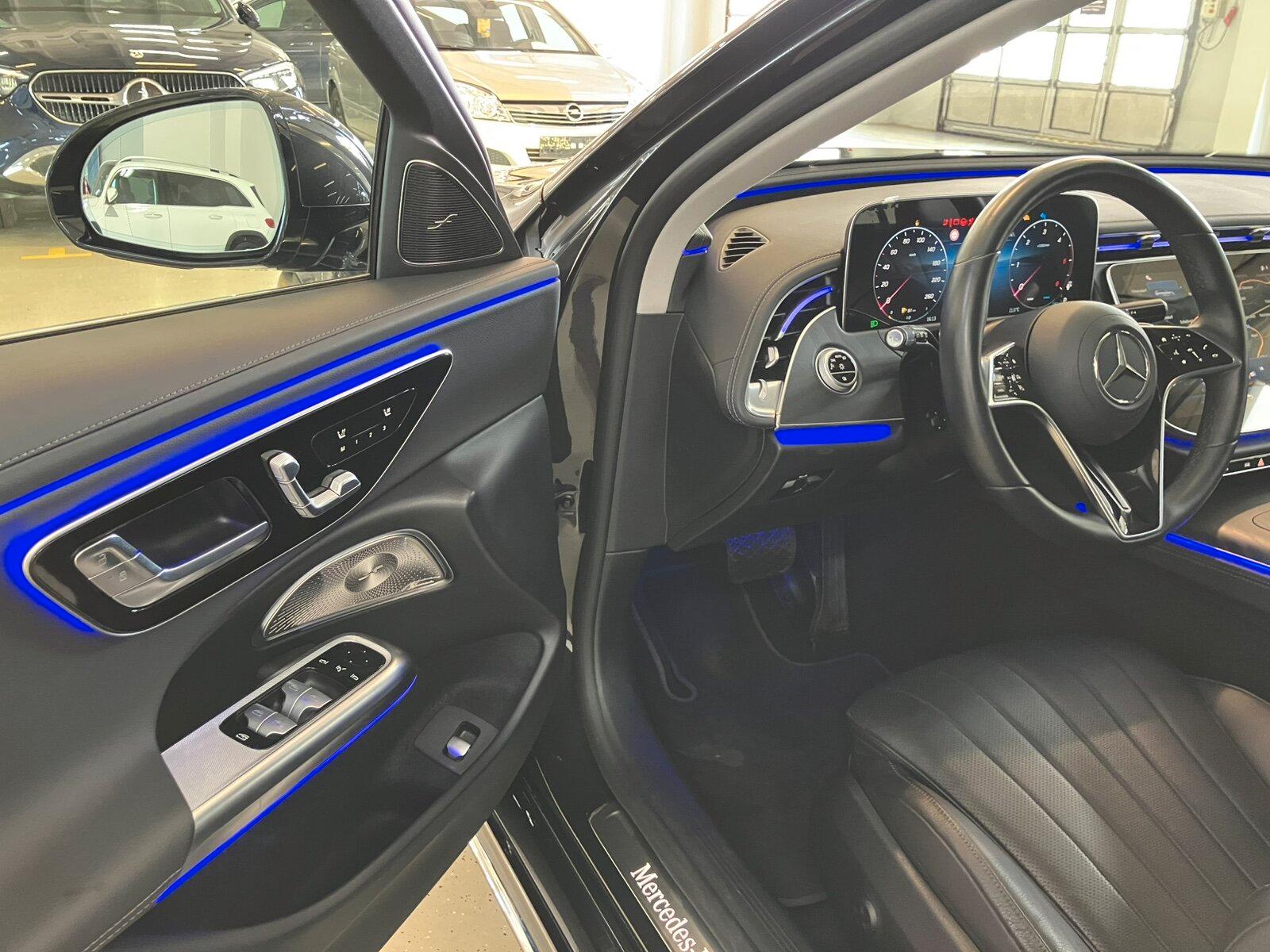 Mercedes-Benz E 220 d 4M T EXCLUSIVE Premium AHK DigiLight