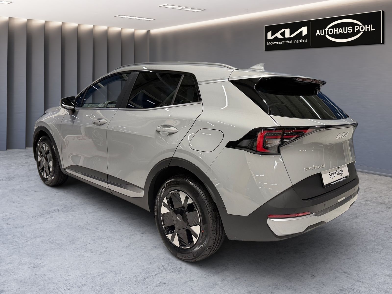 Fahrzeugabbildung Kia SPORTAGE 1.6T 2WD DCT Vision KOM Facelift