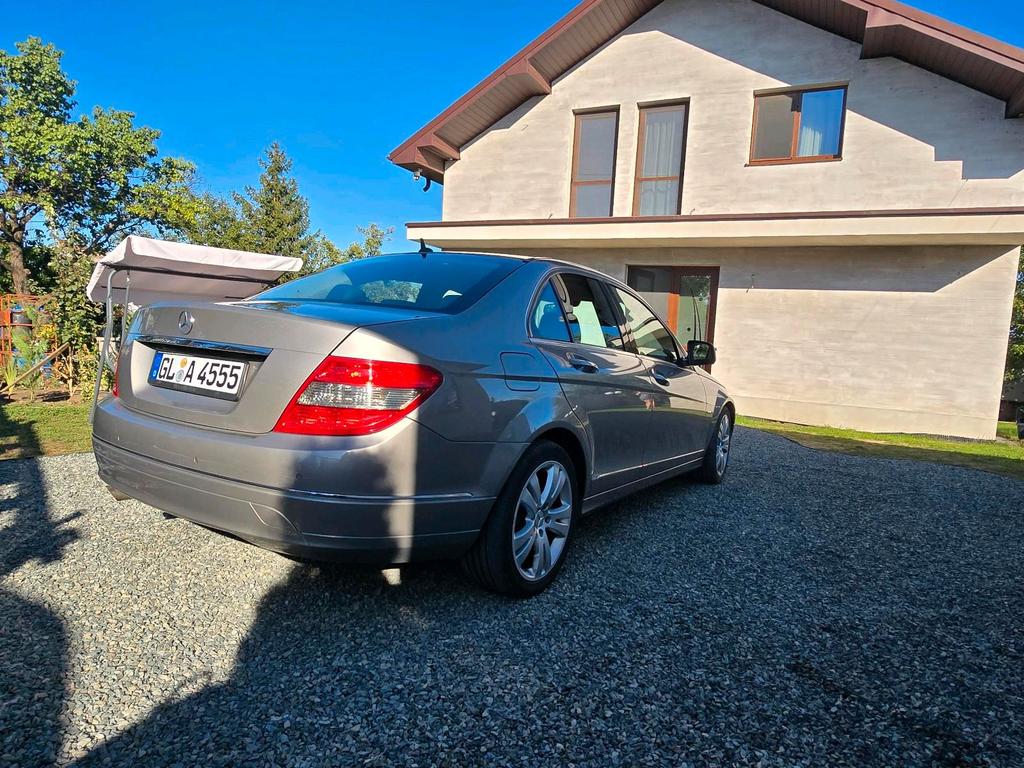 Mercedes-Benz C 200