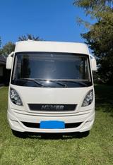 HYMER / ERIBA / HYMERCAR B678 Premium-Line, Hub-Bett, elektr. Markise - HYMER / ERIBA B 678