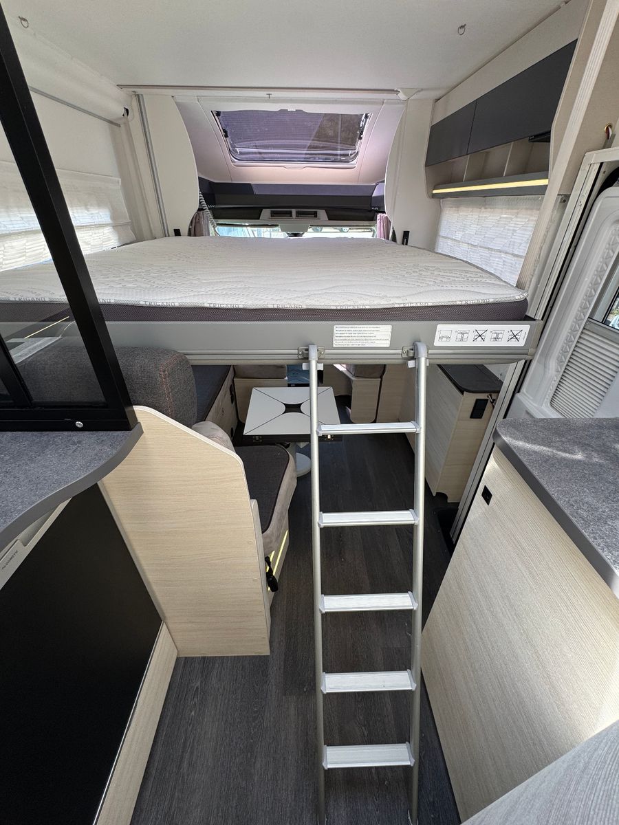 Chausson 660 TITANIUM ULTIMATE AUTOMATIK SOLAR TV SAT HUB