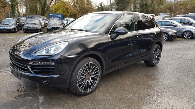 Porsche Cayenne 3.0 D Alu 21z&AHK 3500kg neues MOD