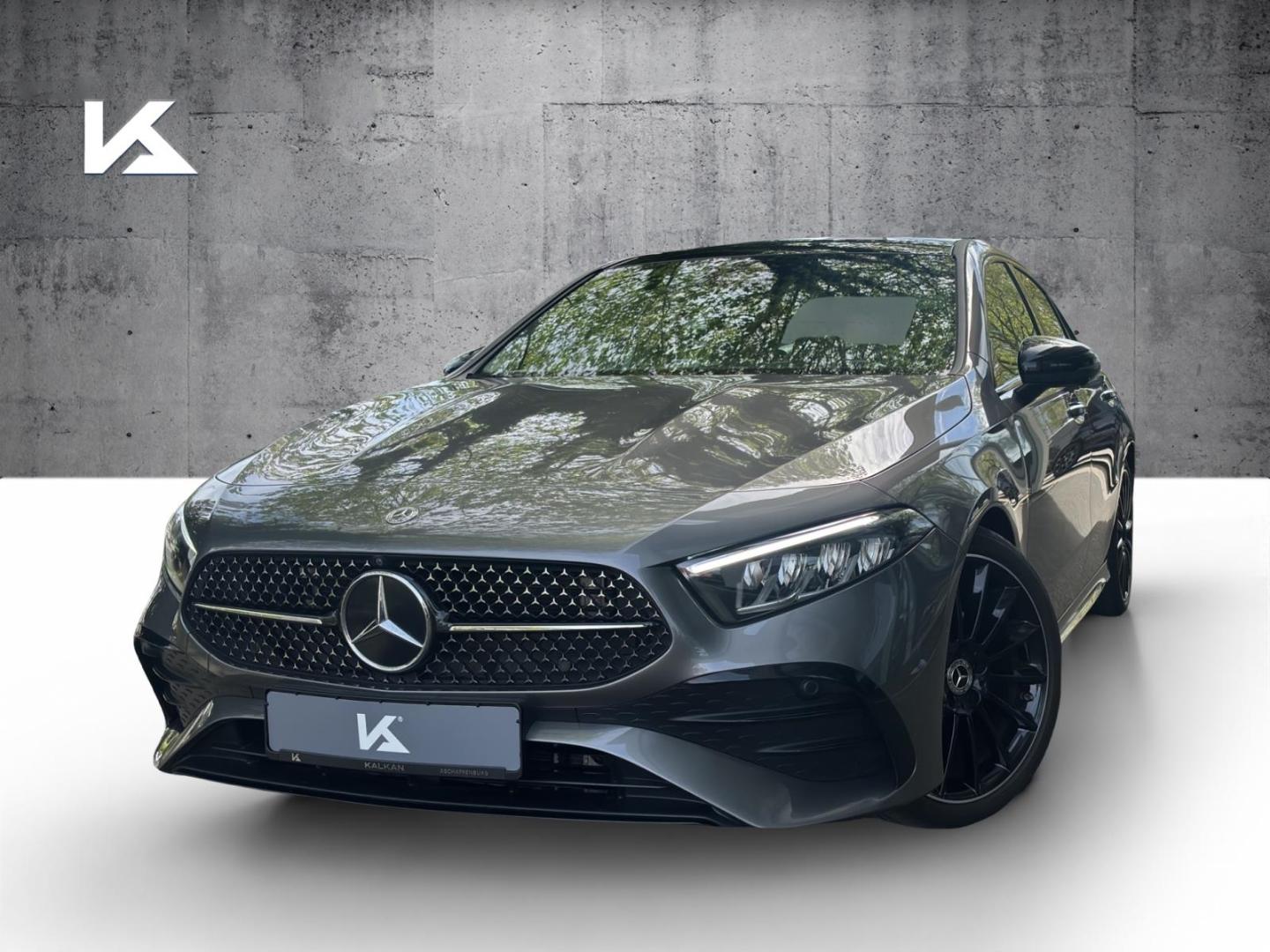 Mercedes-Benz A 200 AMG Line 19 Zoll  Winter-Paket Night-Paket