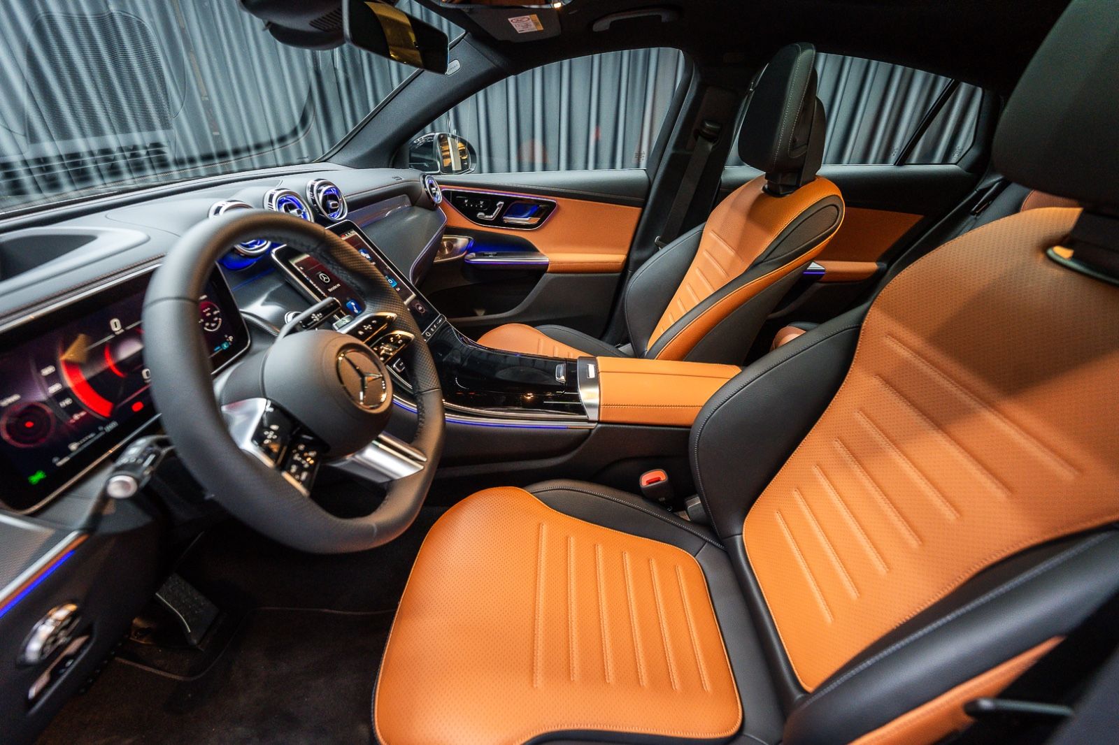 Fahrzeugabbildung Mercedes-Benz GLC 300 4M Coupé AMG Premium Plus*20"*NP*MY26