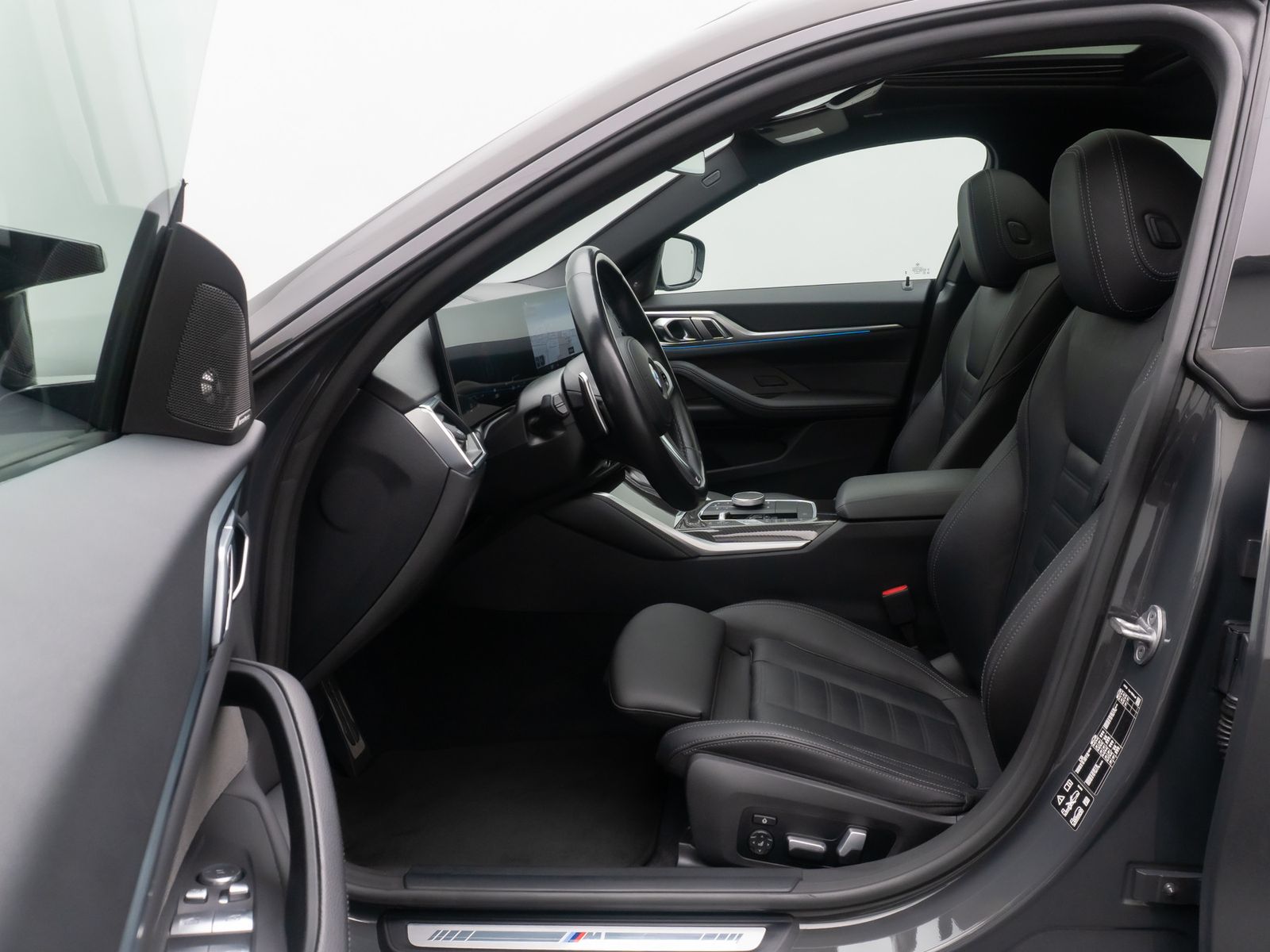 Fahrzeugabbildung BMW M440i xD Gran Coupé 360°Laser DAB H/K ACC 19Zoll