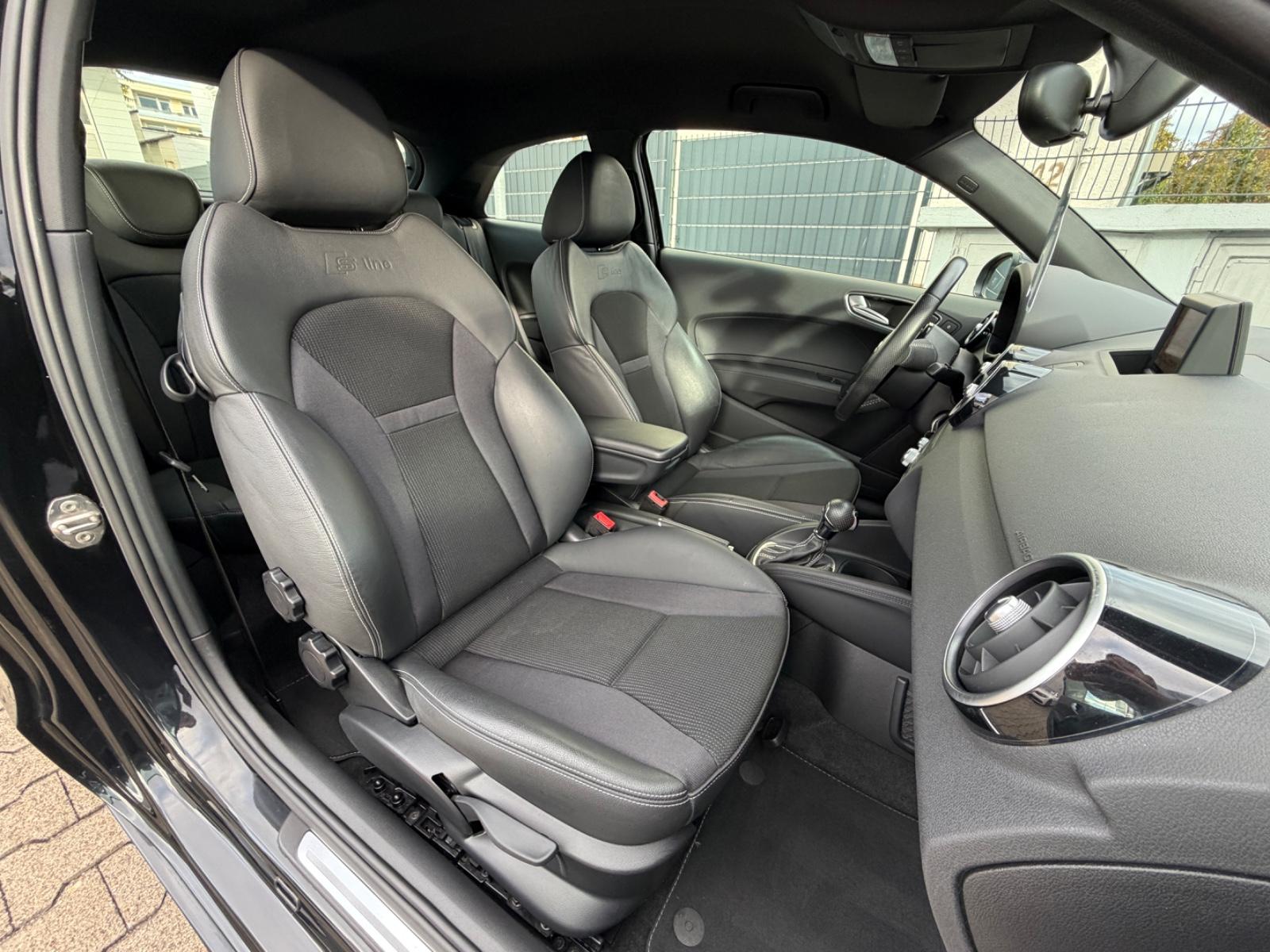 Audi A1 S-Line Sportpaket*1HD*AUTOM*NAV*PDC*LED*73TKM