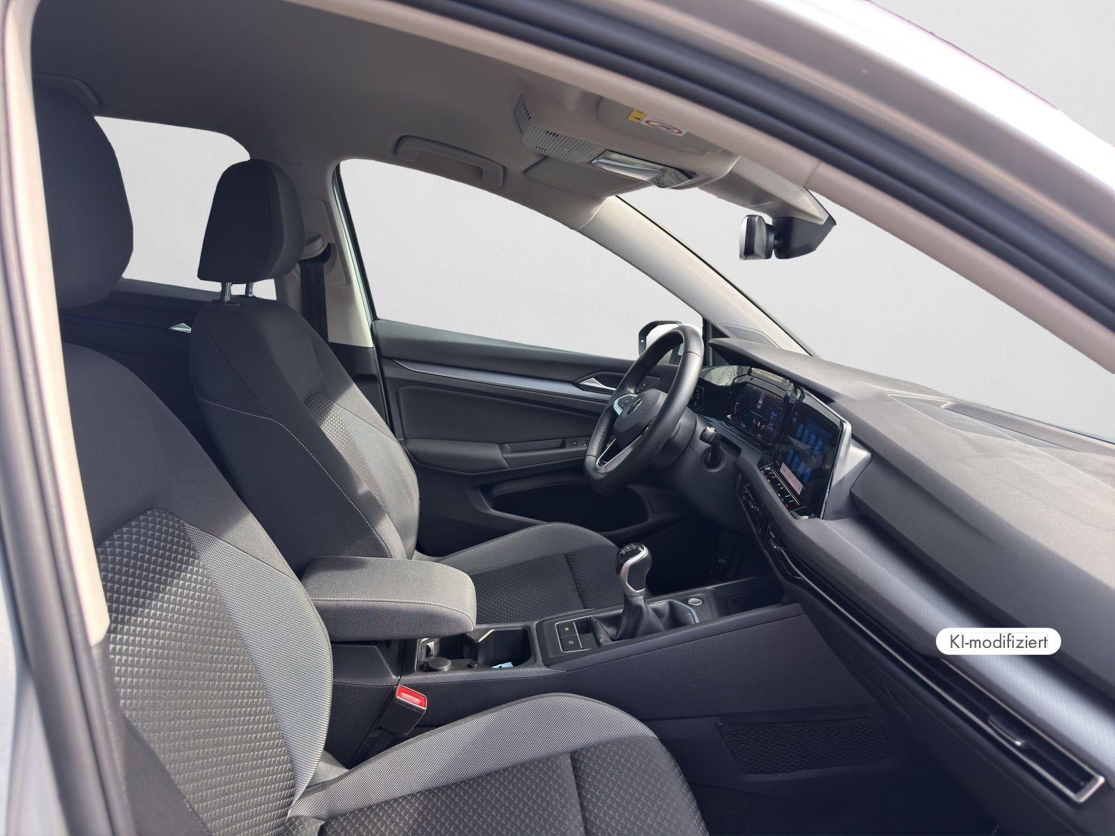 Volkswagen Golf VIII ACTIVE 1.0 TSI LED NAVI PDC SHZ AIR CA, миниатюра 4