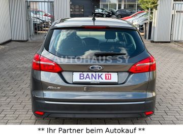 Ford Focus - 8