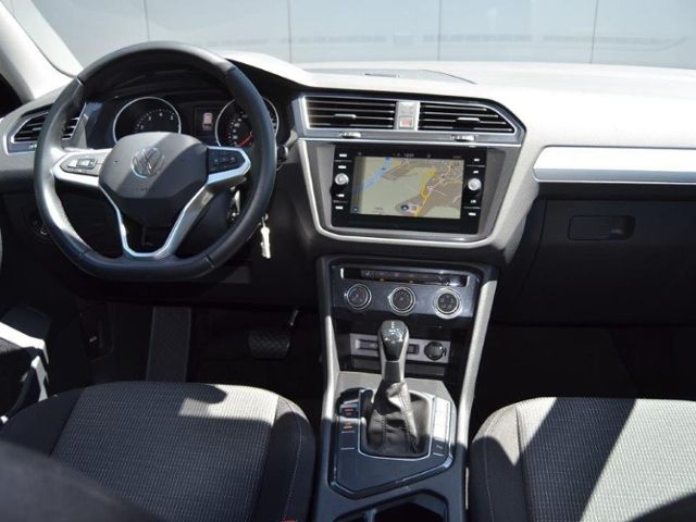 Tiguan 1.5 TSI DSG AHK/LED/NAVI+VZE/17-ZOLL/PDC/