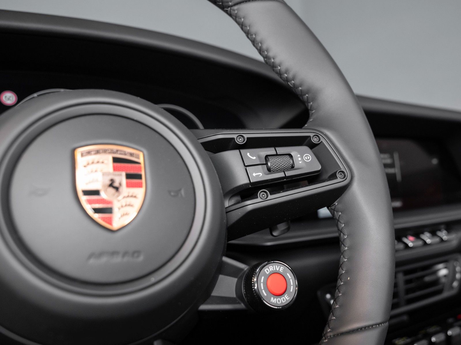 Porsche 992 - Bild 26