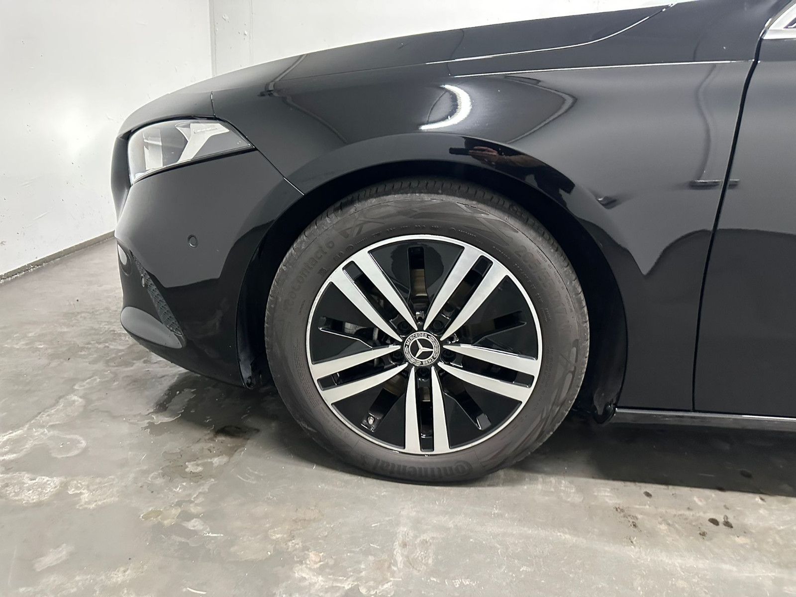 Fahrzeugabbildung Mercedes-Benz A 200 d *PROGRESSIVE*NAVI*