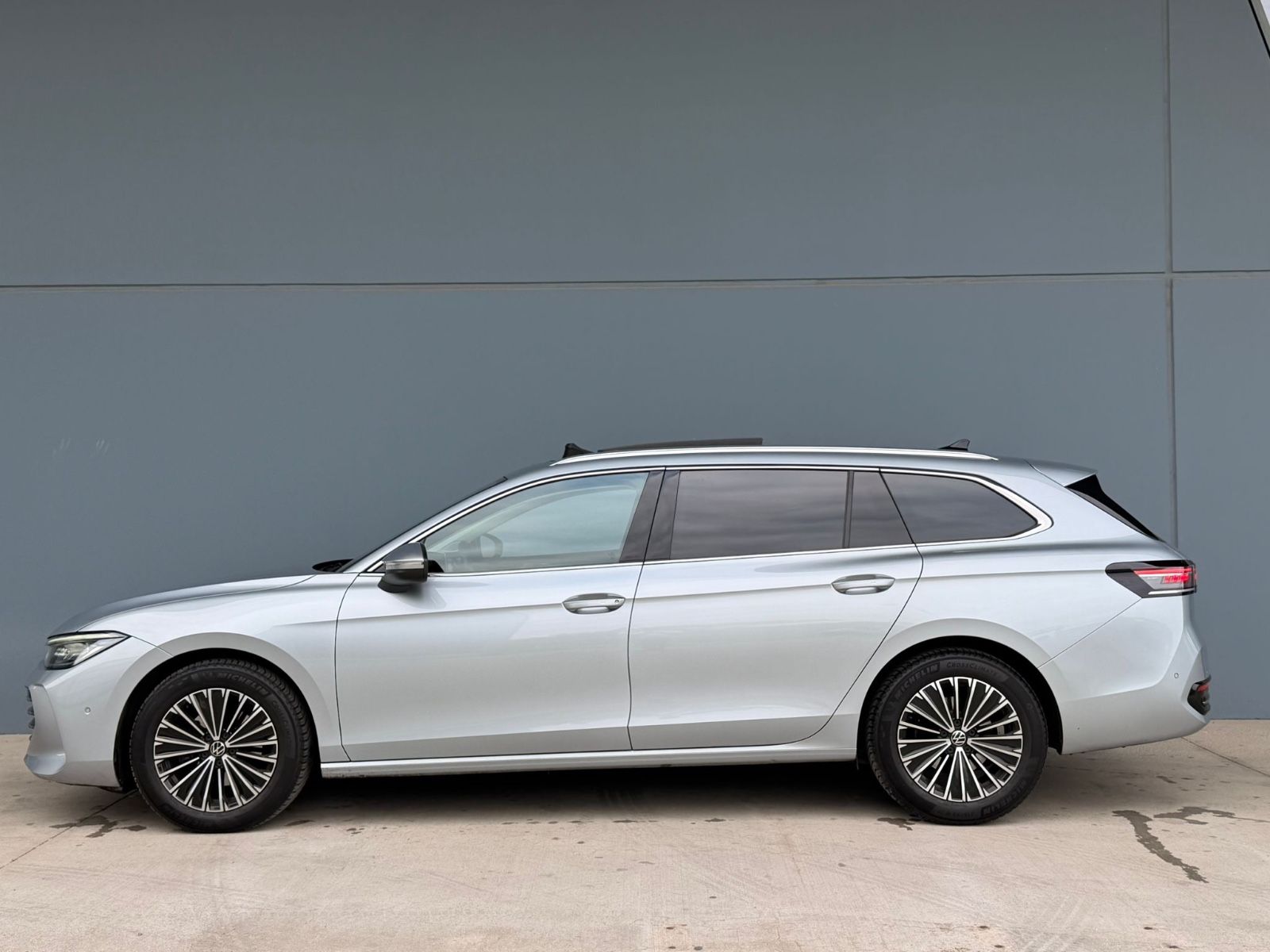 Volkswagen Passat* *ELEGANCE *NEW MODEL VOLLLLLLLL** imagem 3
