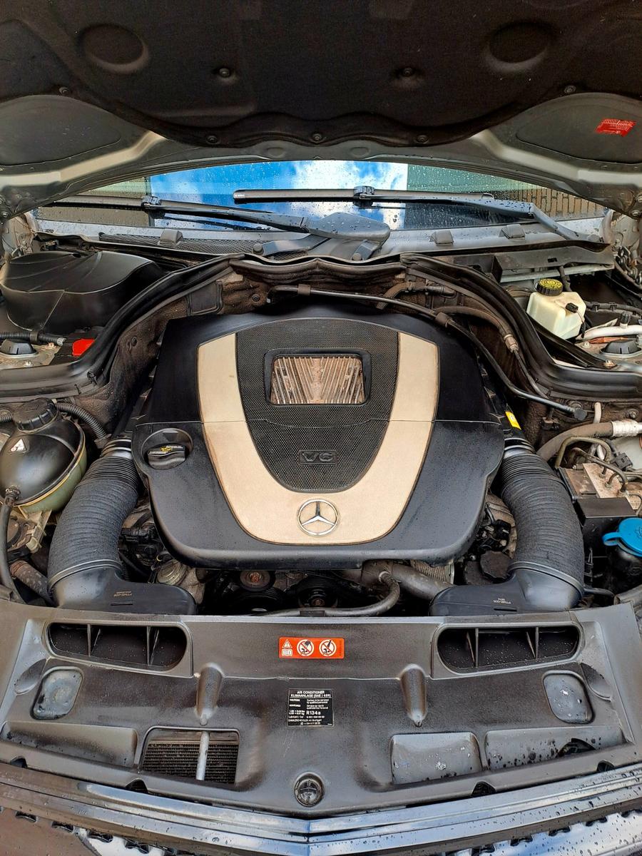 Mercedes-Benz C350 2007 — photo 13