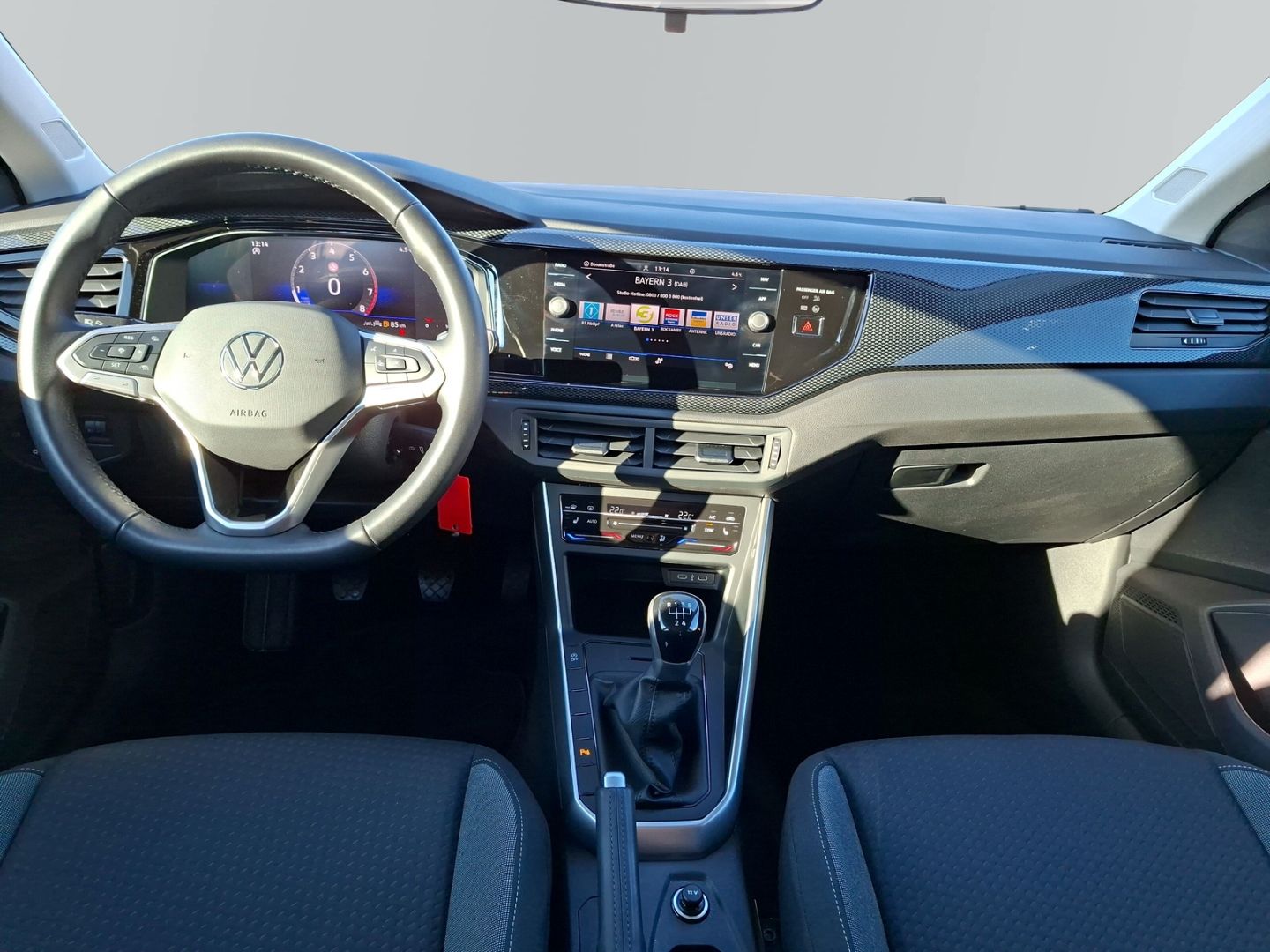 Polo 1.0 TSI Life *NAVI*ACC*SHZ*